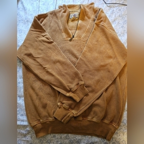 Vintage gold quarter zip sweatshirt by The Territory Ahead Co. Men's sz.lg - Picture 3 of 5